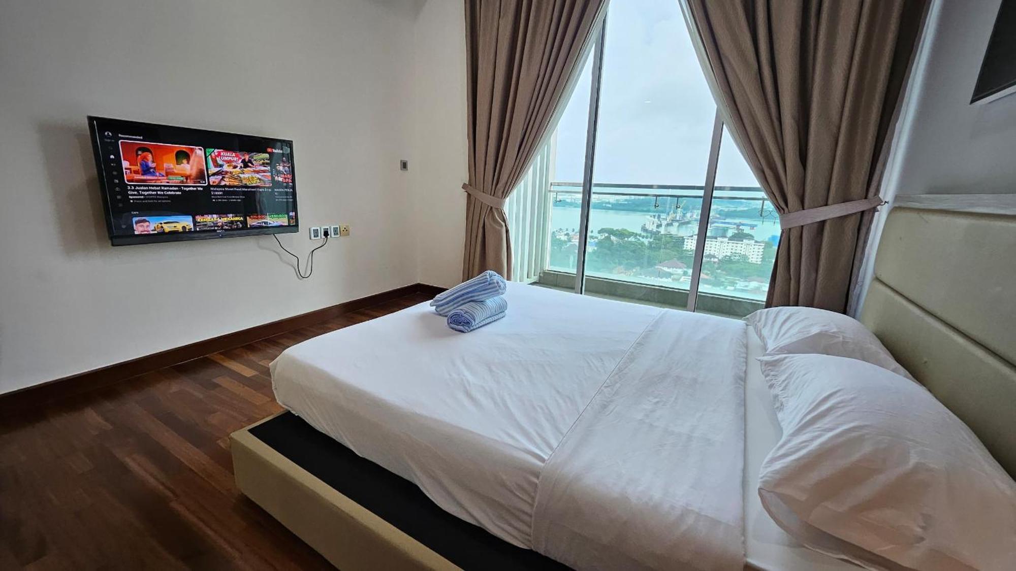 Paragon Suites Studios With Private Jacuzzi Near Ciq Rts Johor Bahru Ngoại thất bức ảnh