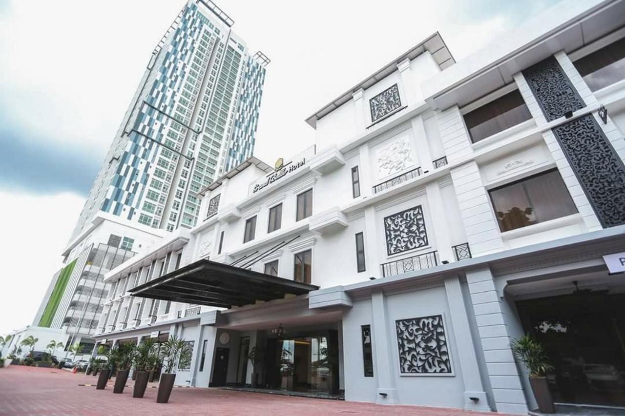 Paragon Suites Studios With Private Jacuzzi Near Ciq Rts Johor Bahru Ngoại thất bức ảnh